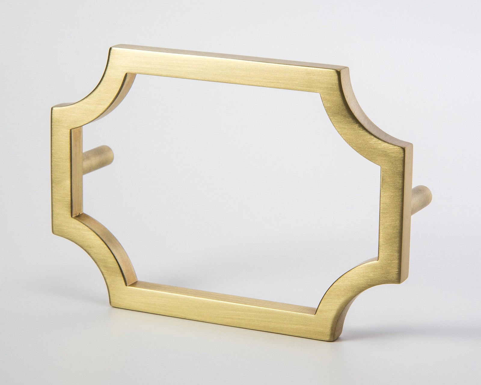 Oversized Classic Handle